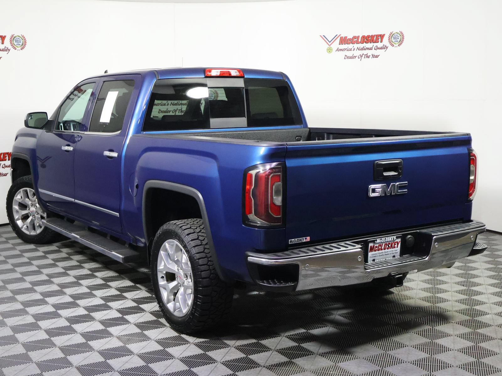 Used 2018 GMC Sierra 1500 SLT AWD/4WD image 12