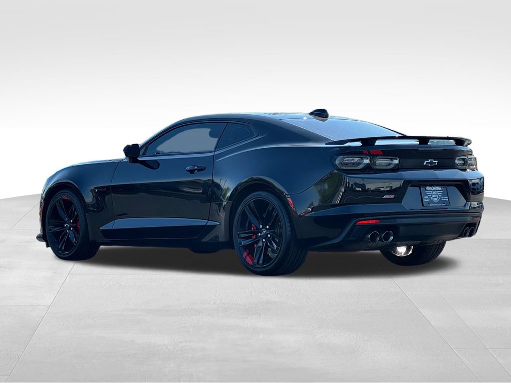 Used 2021 Chevrolet Camaro SS w/ Redline Edition RWD image 5