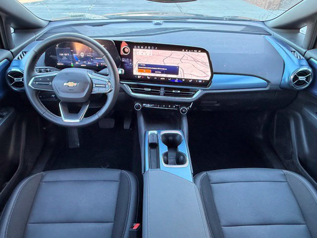 Used 2024 Chevrolet Equinox EV LT FWD image 12