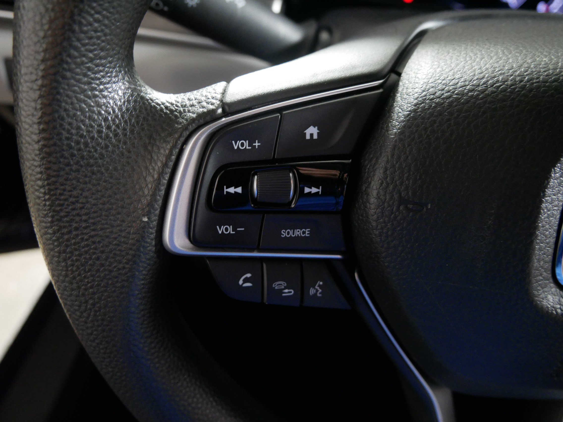 Used 2019 Honda Accord LX image 27