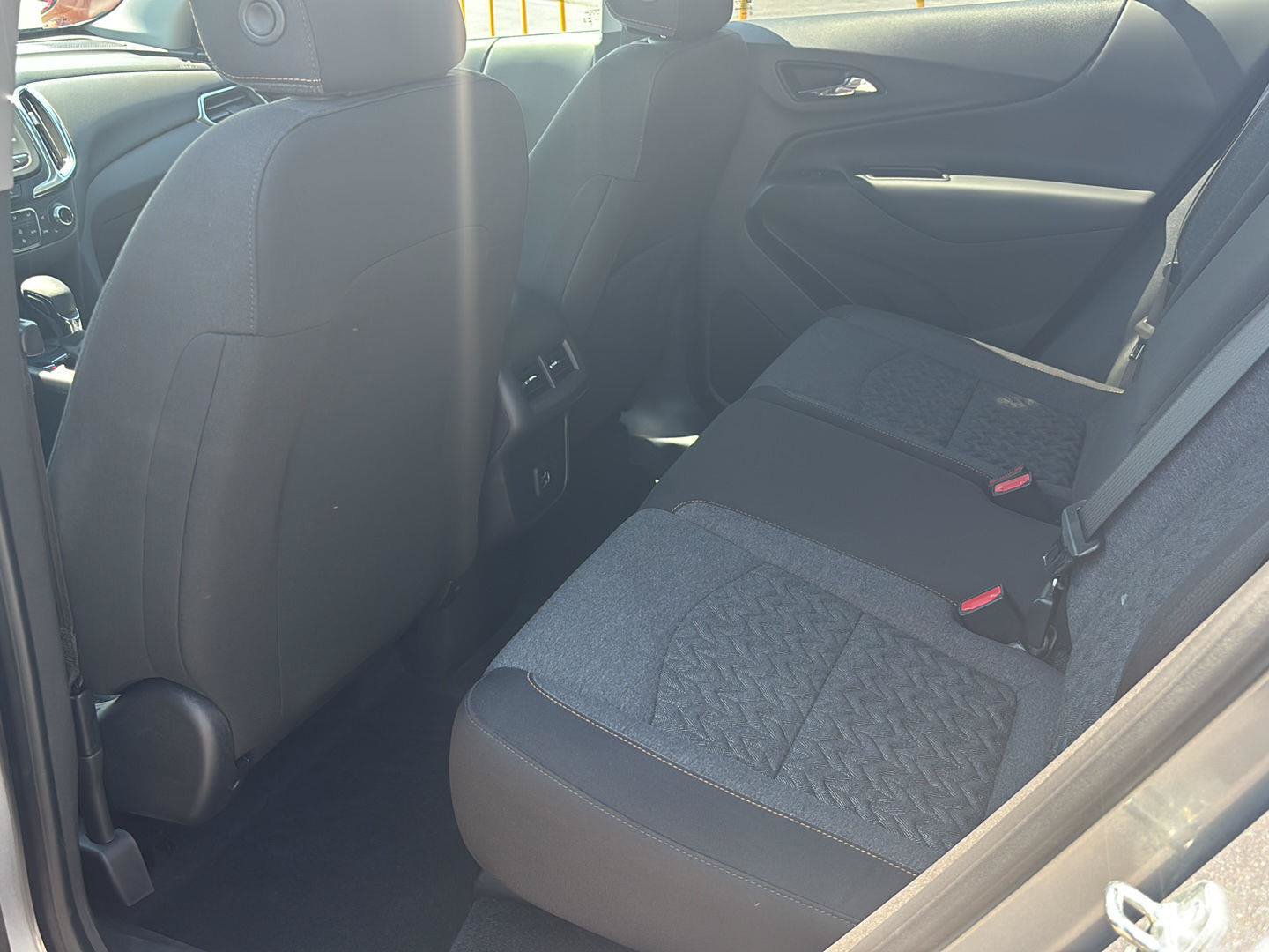Used 2024 Chevrolet Equinox LT AWD/4WD image 17