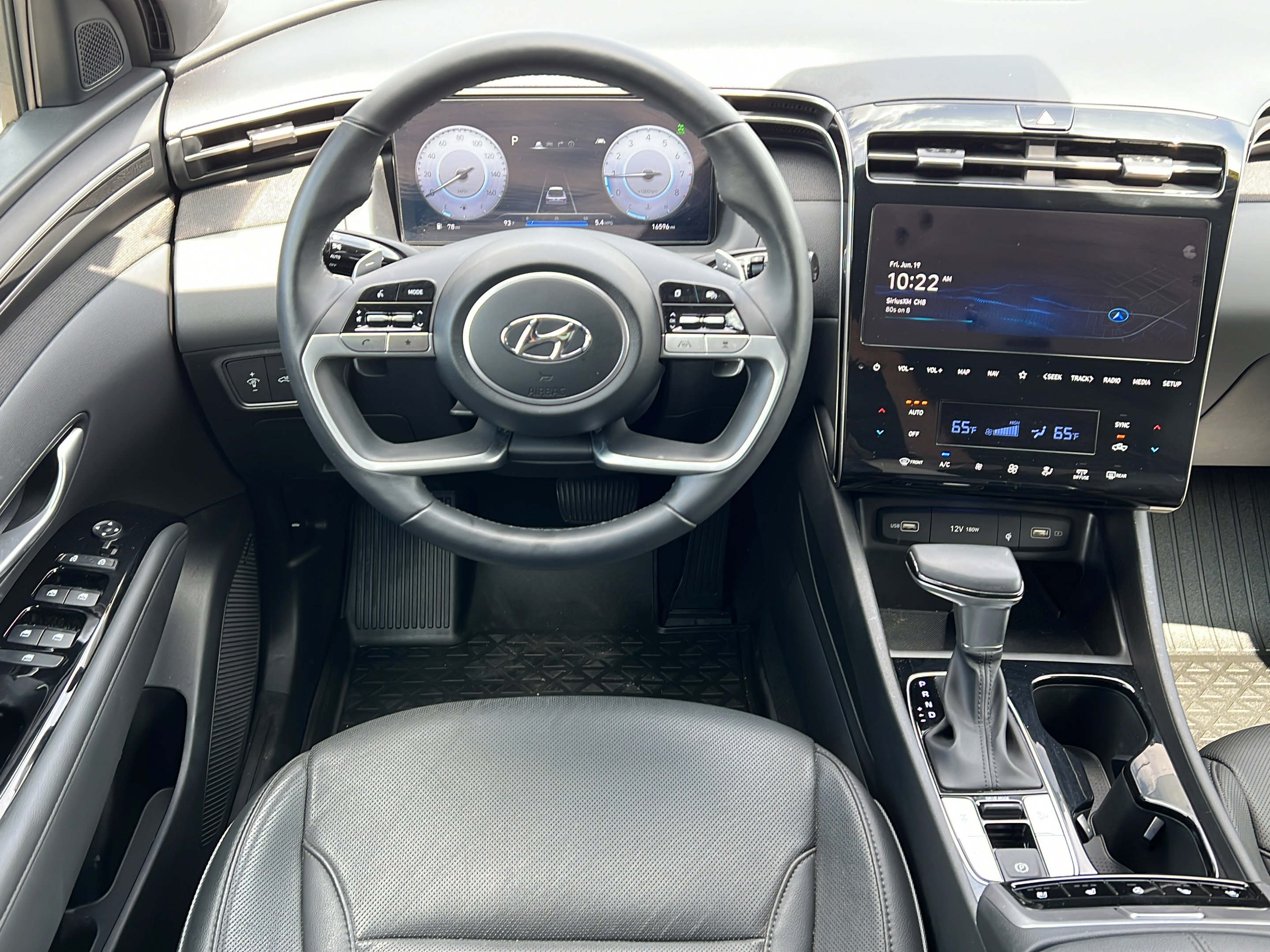 Certified 2023 Hyundai Santa Cruz Limited AWD/4WD image 12