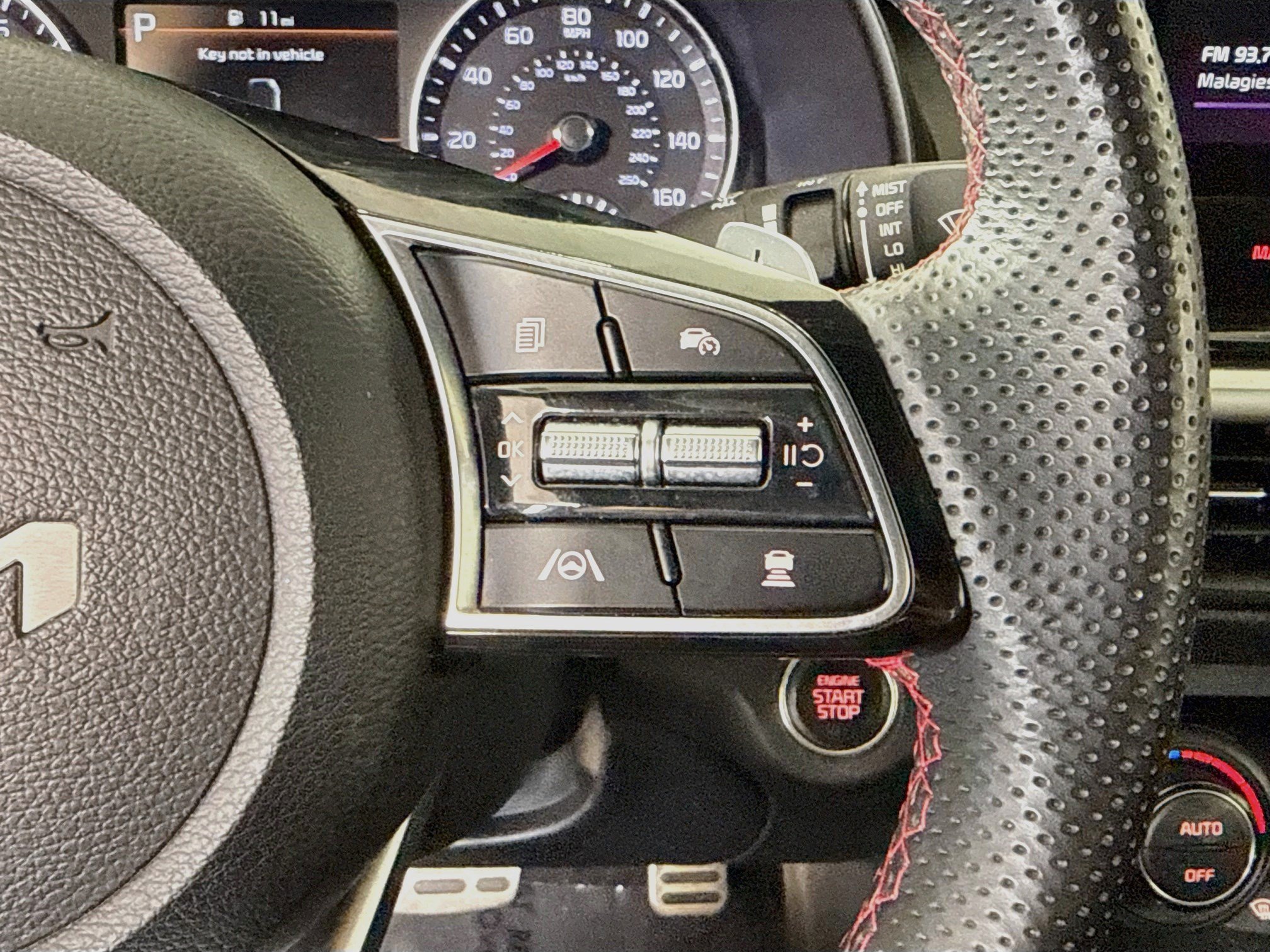 Used 2022 Kia Forte GT w/ GT Technology Package FWD image 15