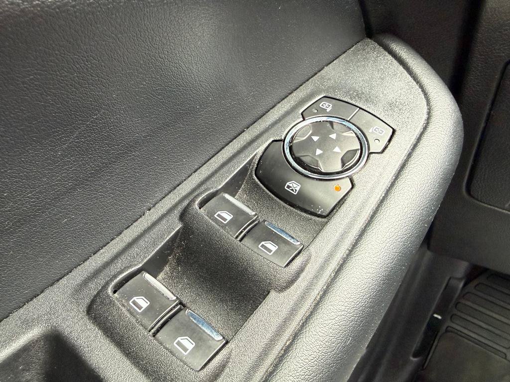 Used 2022 Ford Edge SEL w/ Convenience Package AWD/4WD image 18