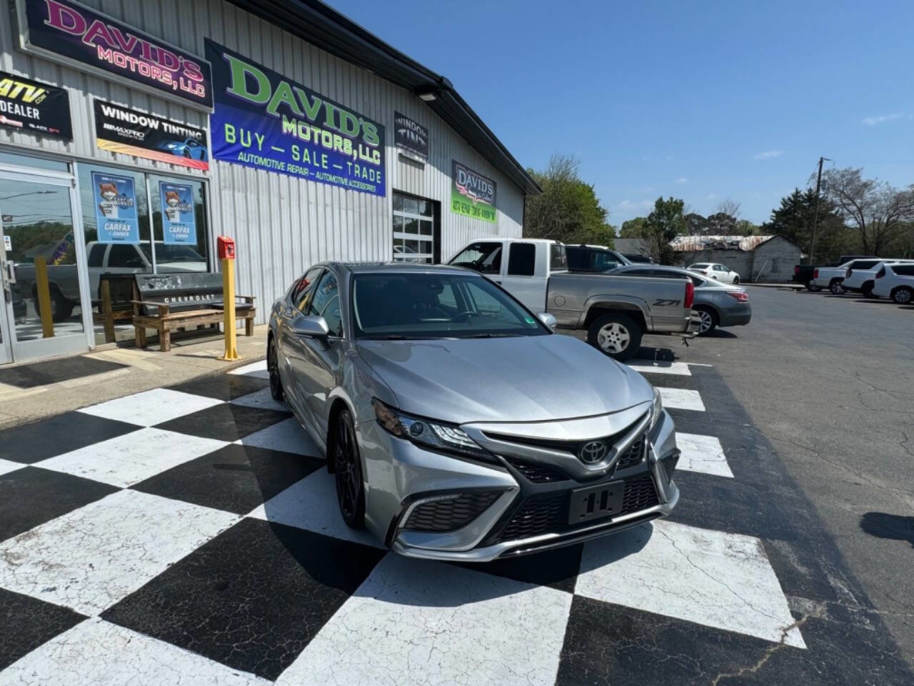 Used 2024 Toyota Camry XSE image 3