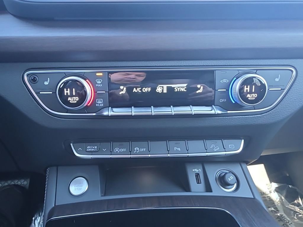 Used 2025 Audi Q5 2.0T Premium Plus w/ Premium Plus Package image 19