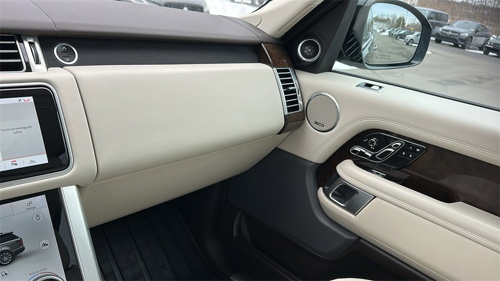 Used 2022 Land Rover Range Rover Westminster Edition image 19