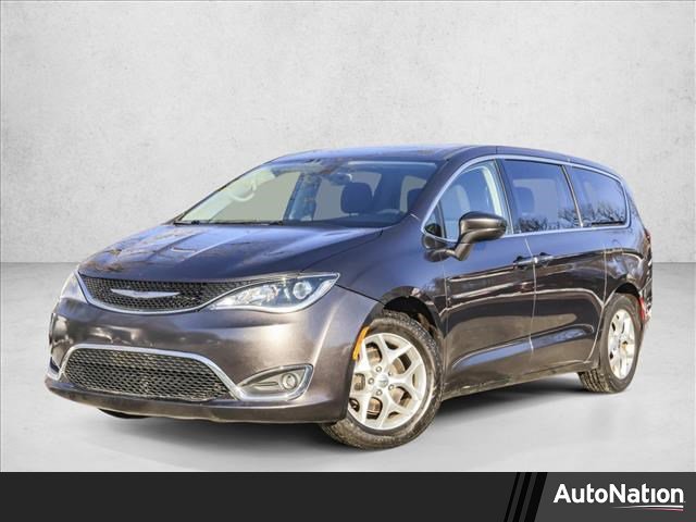 Used 2018 Chrysler Pacifica Touring Plus w/ Tire & Wheel Group image 1