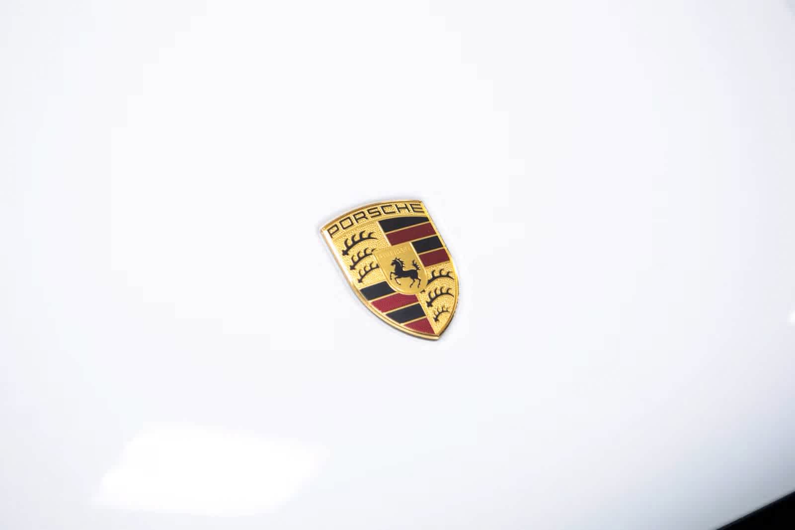 Used 2026 Porsche Macan AWD/4WD image 17
