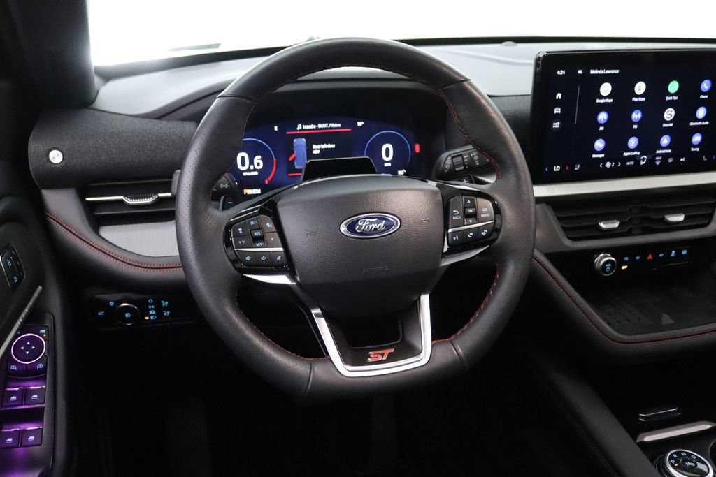 Used 2025 Ford Explorer ST AWD/4WD image 17