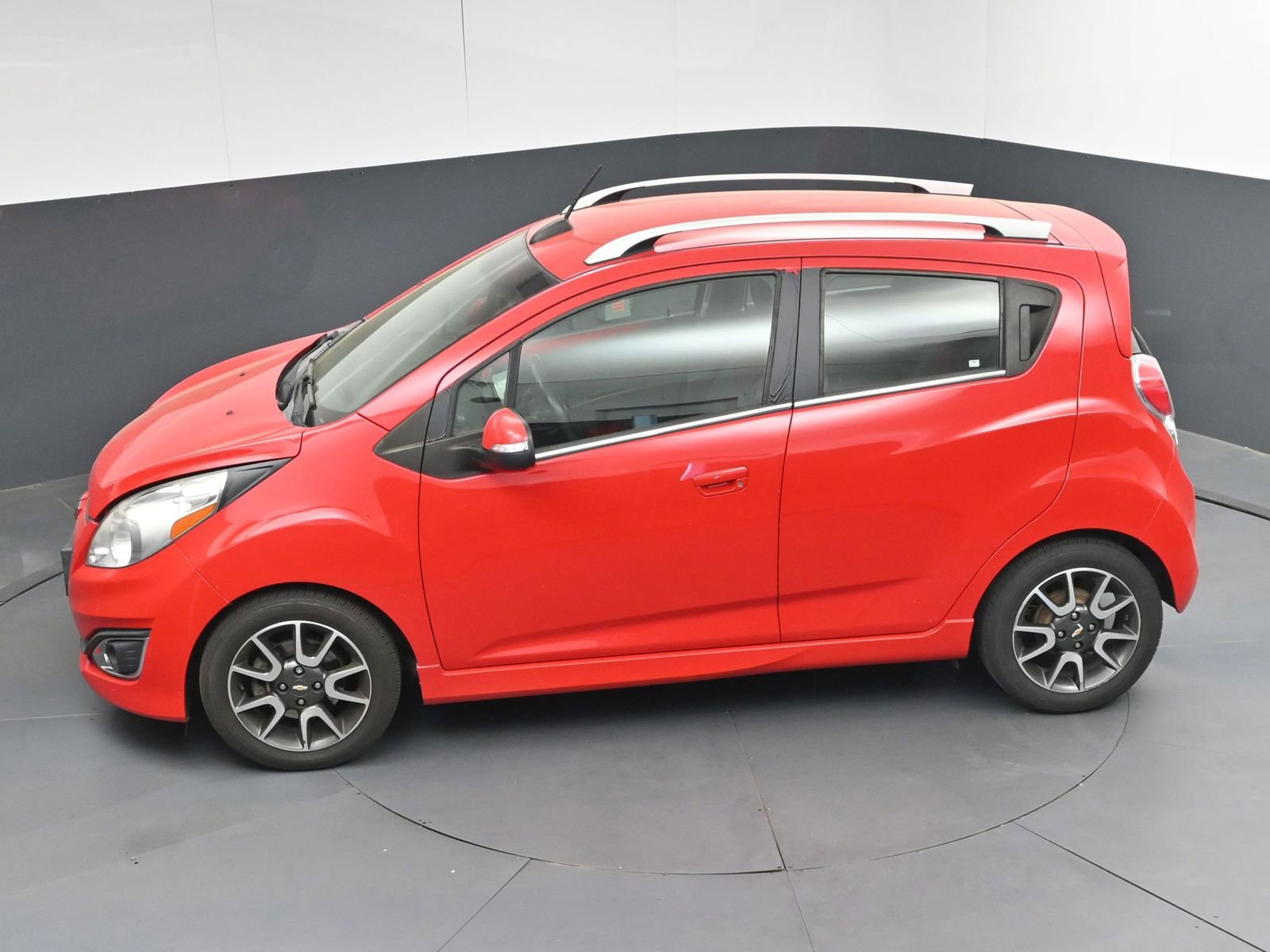 Used 2015 Chevrolet Spark LT FWD image 33