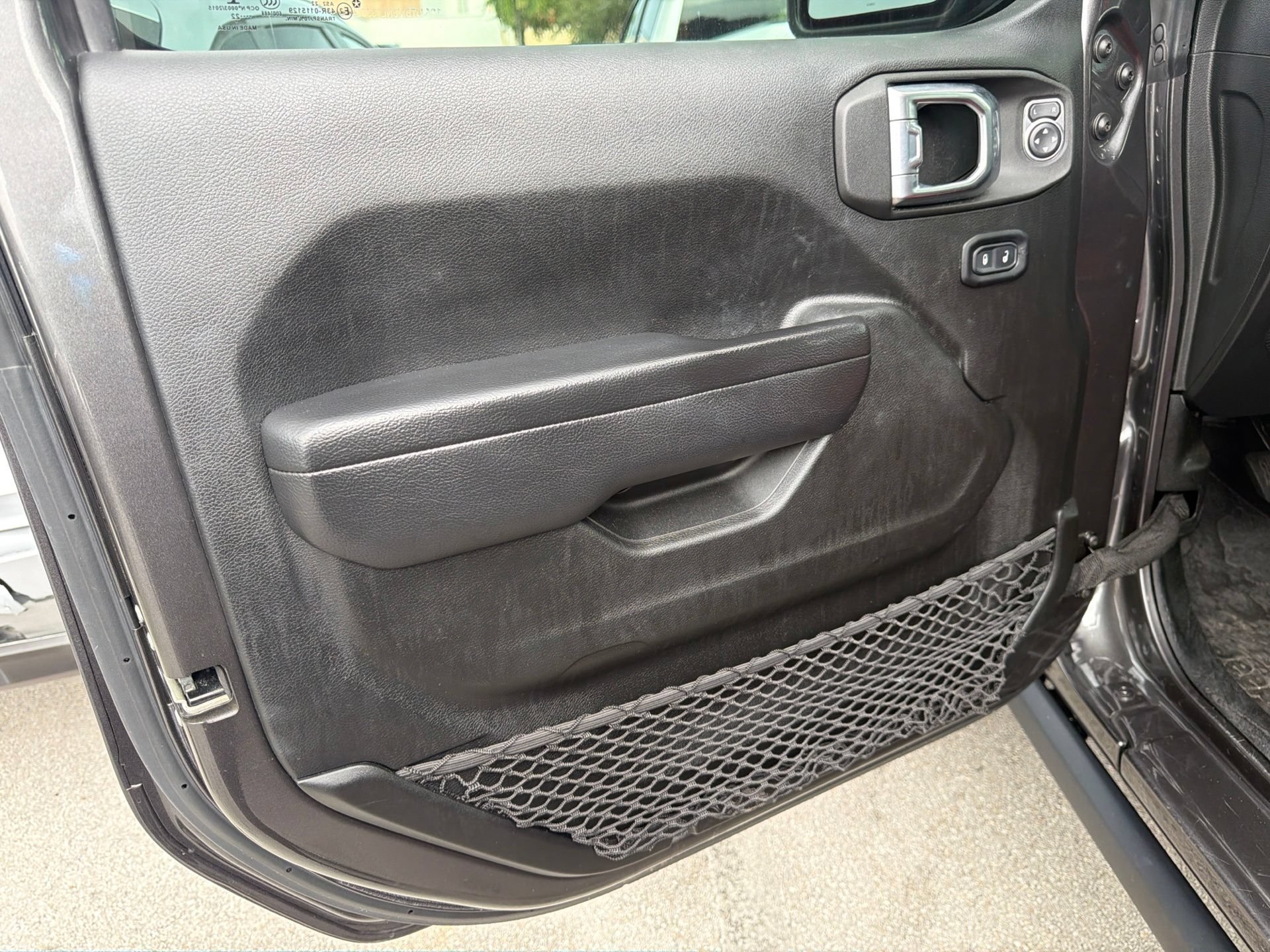 Used 2022 Jeep Gladiator Rubicon AWD/4WD image 8