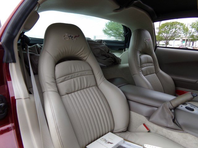 Used 2003 Chevrolet Corvette Coupe w/ Preferred Equipment Group RWD image 30