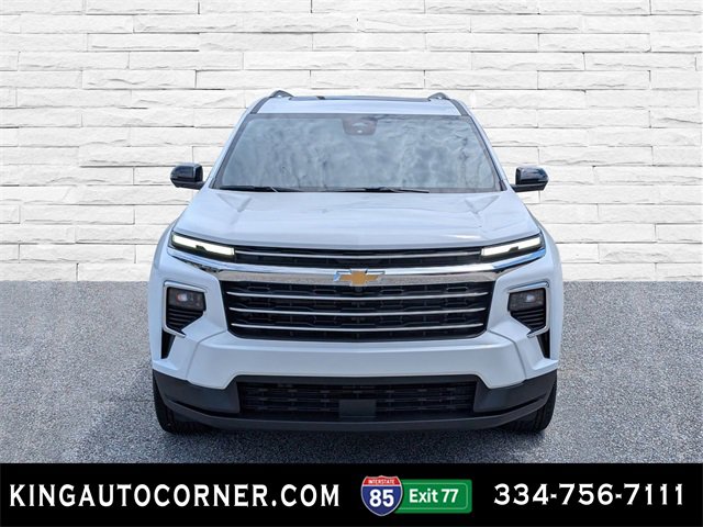 New 2026 Chevrolet Traverse LT w/ Sun and Wheel Package image 2