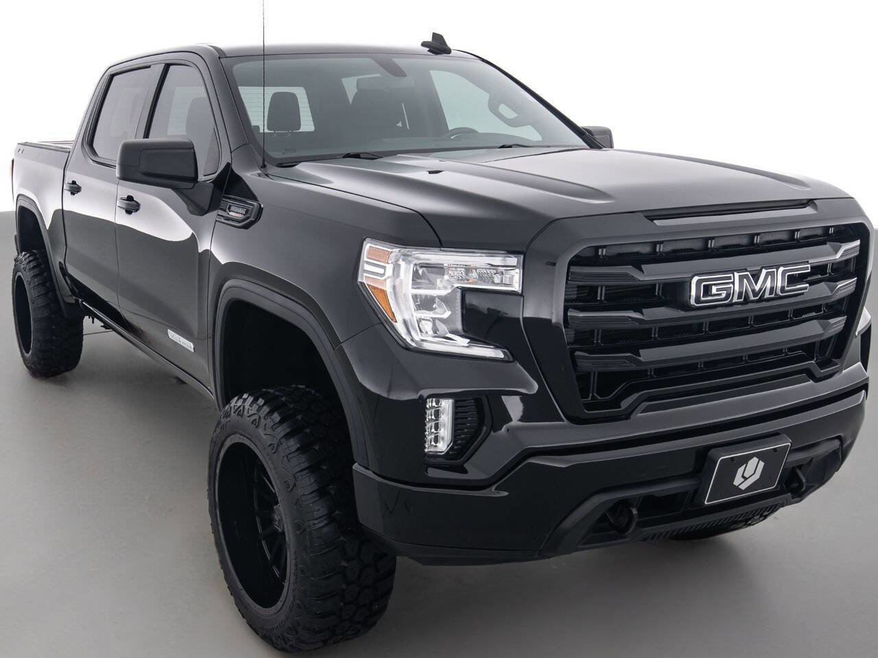 Used 2022 GMC Sierra 1500 Elevation AWD/4WD image 1