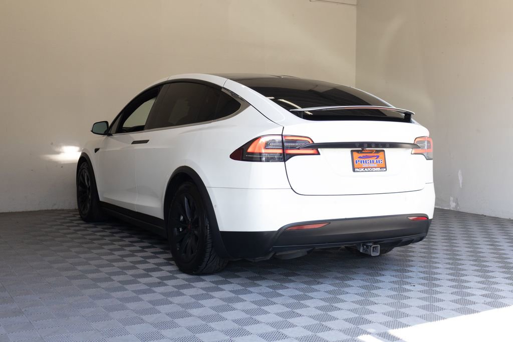Used 2018 Tesla Model X 75D AWD/4WD image 13