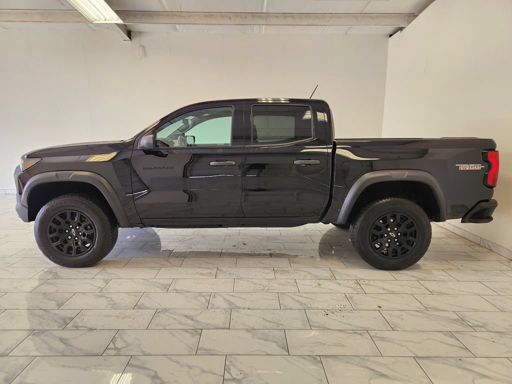 Used 2023 Chevrolet Colorado Trail Boss AWD/4WD image 4