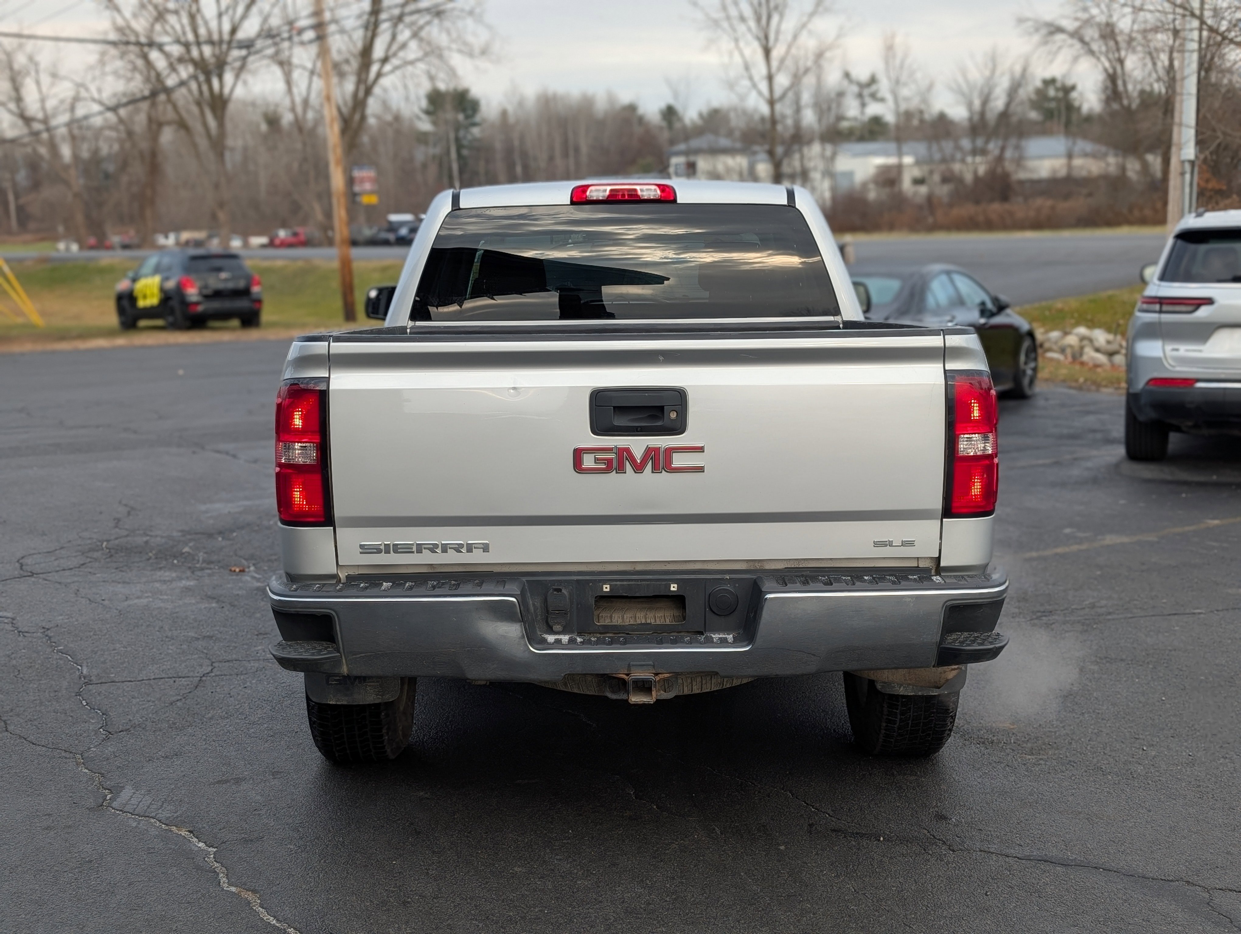Used 2018 GMC Sierra 1500 SLE w/ SLE Value Package image 9