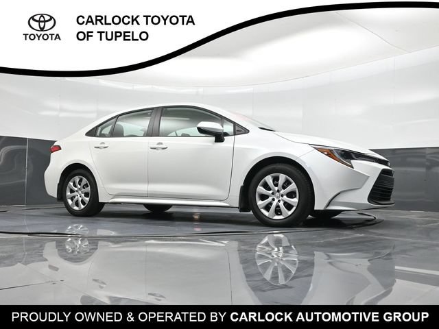 Used 2026 Toyota Corolla LE FWD image 48