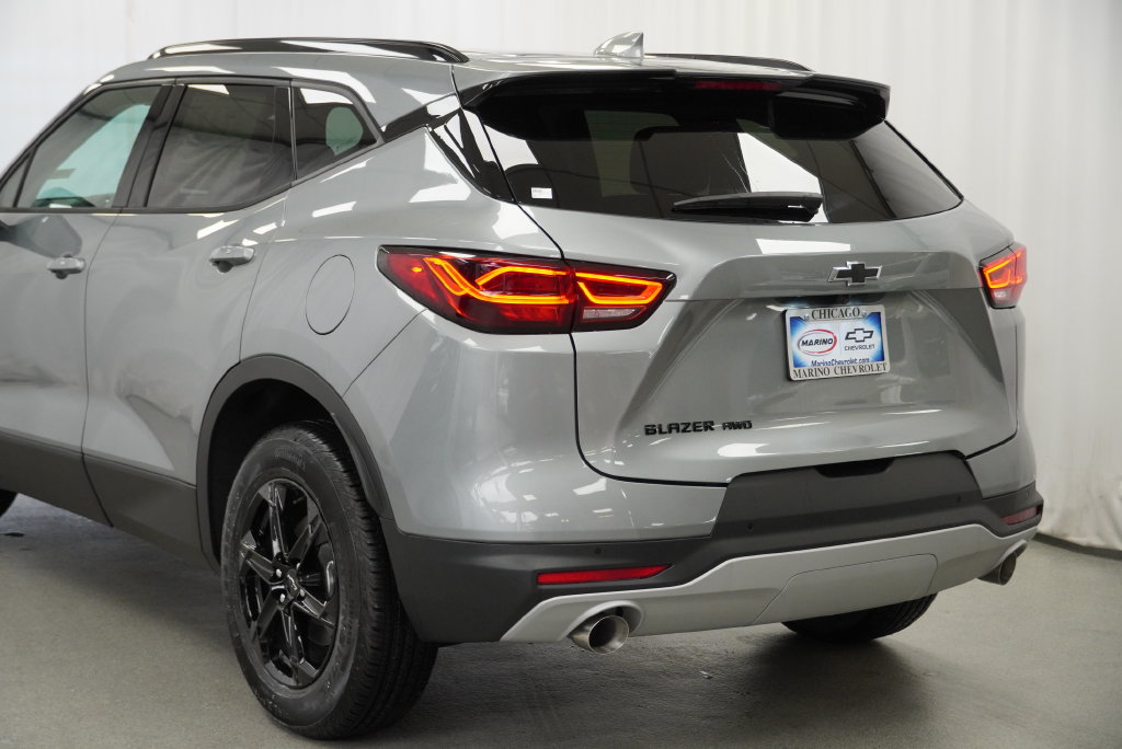 New 2026 Chevrolet Blazer LT w/ Convenience Package AWD/4WD image 37