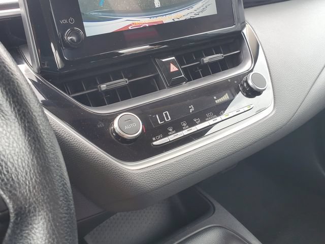 Certified 2025 Toyota Corolla LE FWD image 26