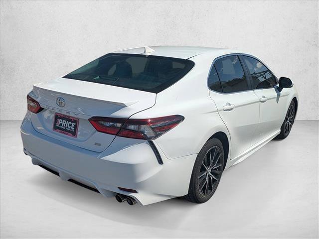 Used 2022 Toyota Camry SE image 5