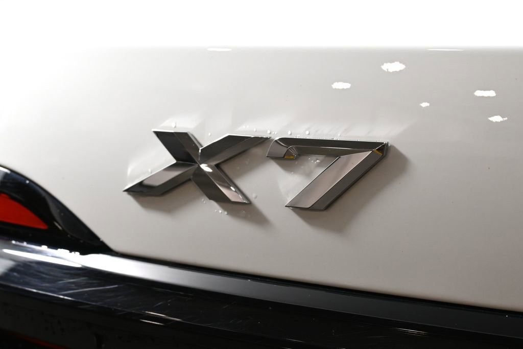 Certified 2026 BMW X7 xDrive40i w/ M Sport Package image 43