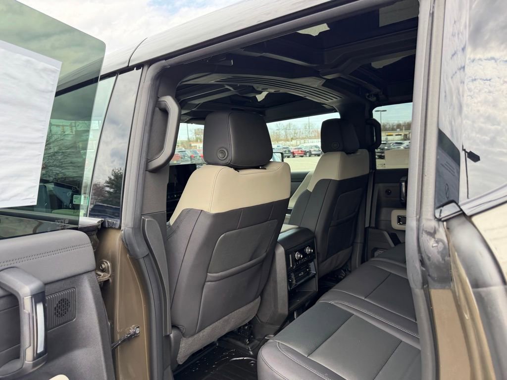 New 2026 GMC Hummer EV SUV AWD/4WD image 12