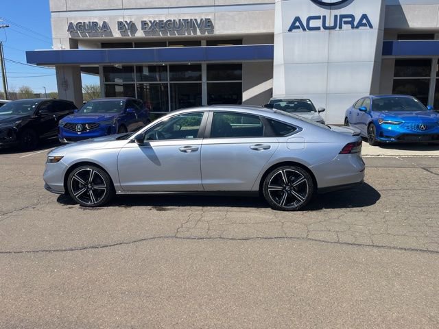 Used 2025 Honda Accord Sport image 5