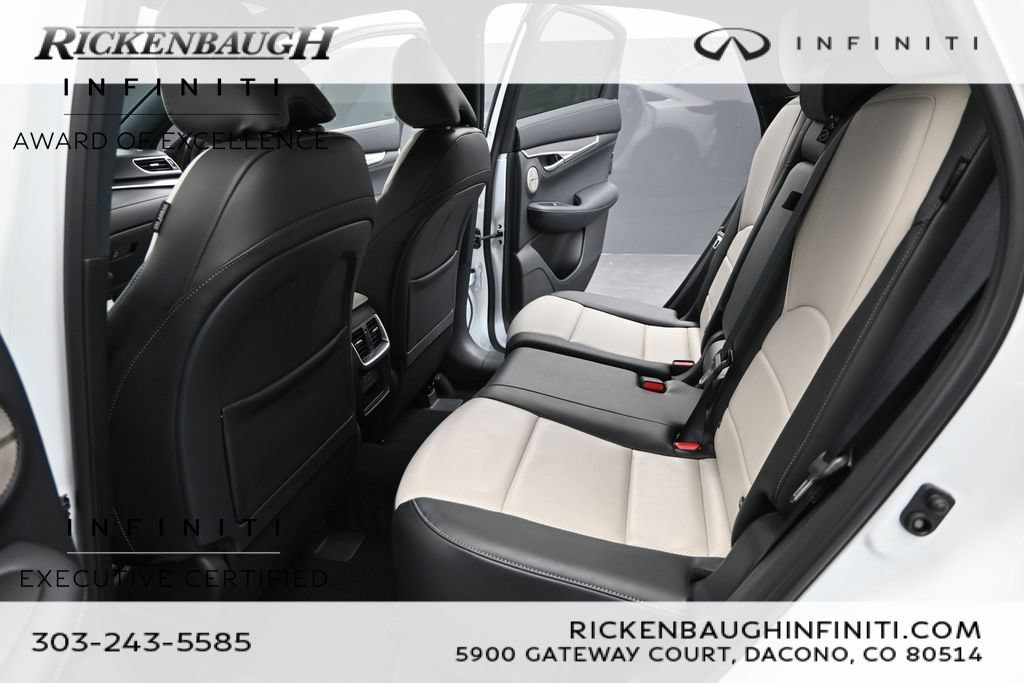 Certified 2025 INFINITI QX55 Essential w/ Accent Package AWD/4WD image 12