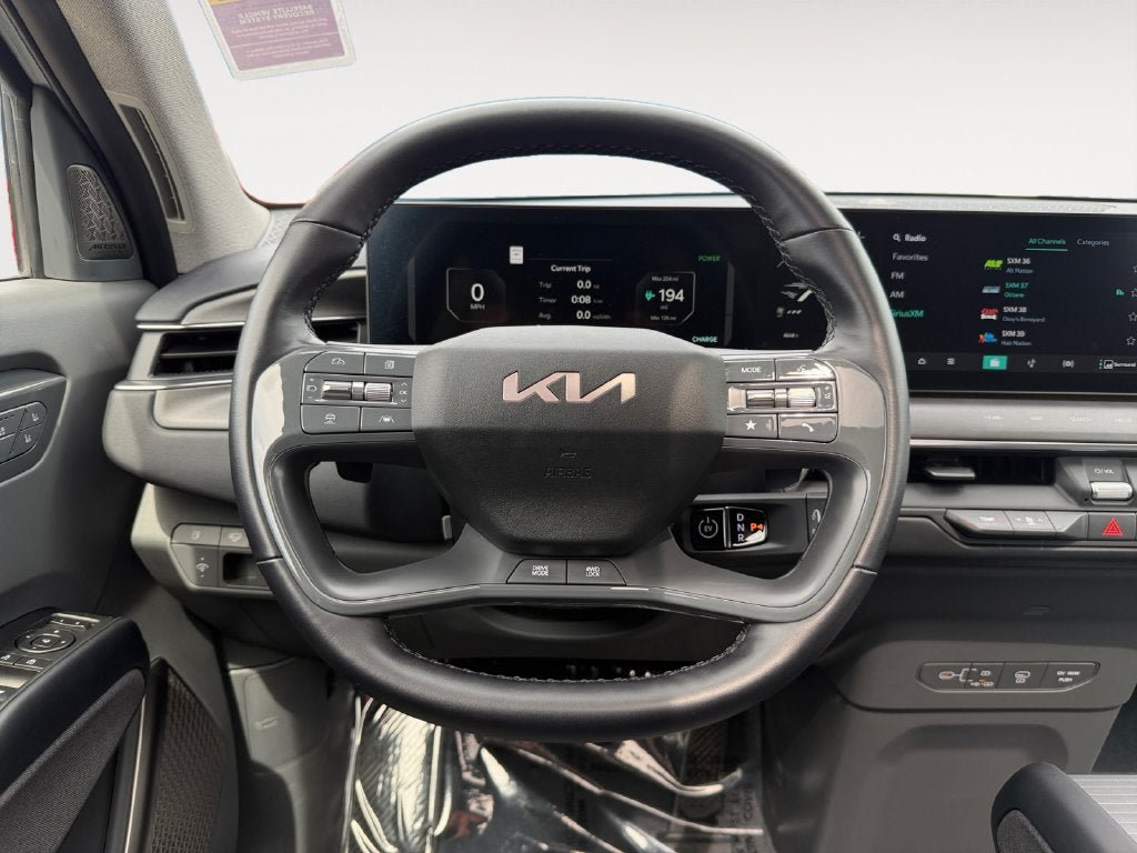 Used 2024 Kia EV9 Land AWD/4WD image 14