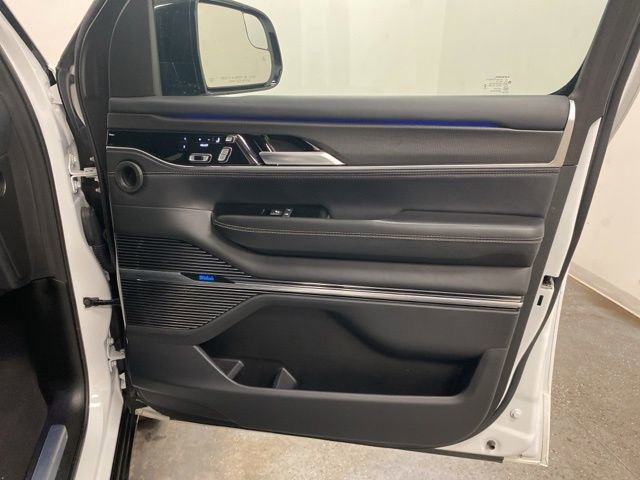 Used 2024 Jeep Grand Wagoneer Series II w/ Quick Order Packagew 28T image 30