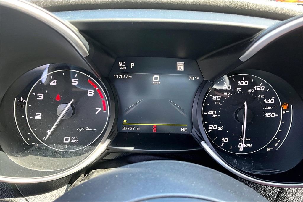 Used 2022 Alfa Romeo Giulia Veloce image 13