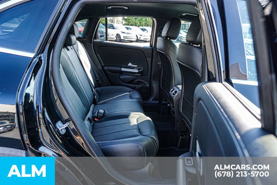 Used 2025 Mercedes-Benz GLA 250 image 21