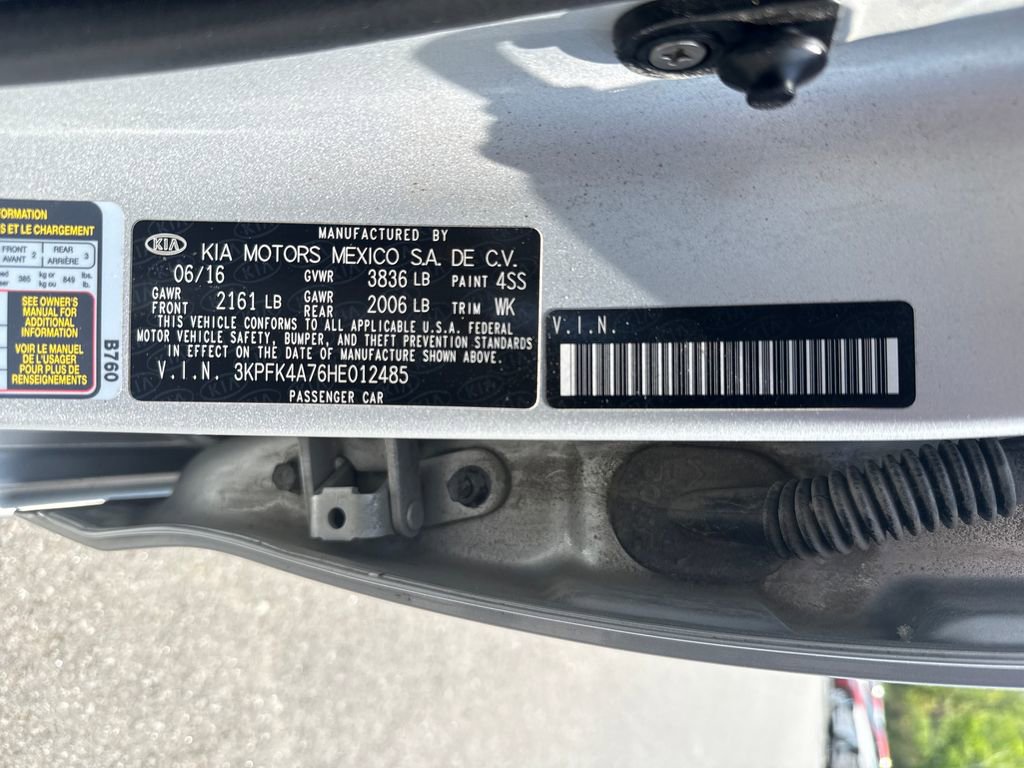 Used 2017 Kia Forte LX FWD image 31