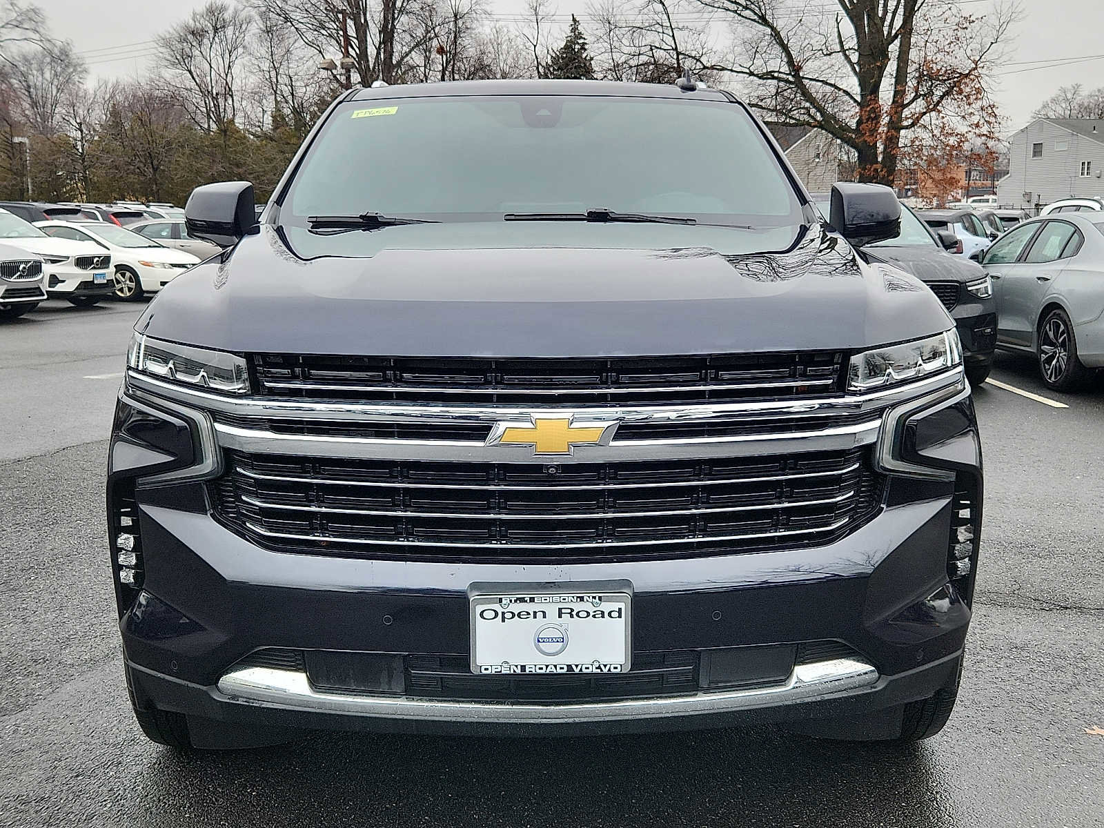 Used 2022 Chevrolet Tahoe LT w/ LT Signature Package image 2