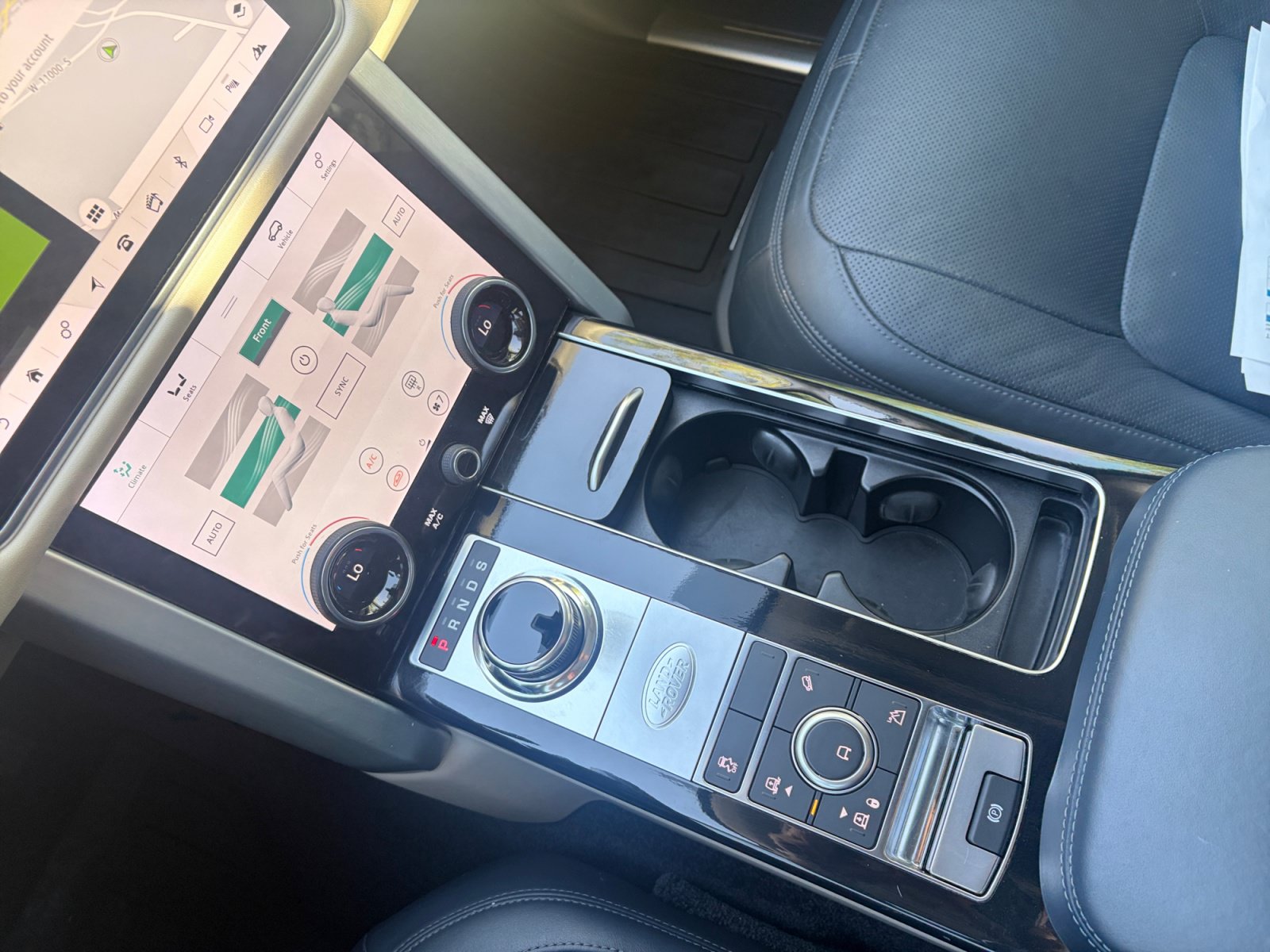 Used 2019 Land Rover Range Rover Supercharged AWD/4WD image 25