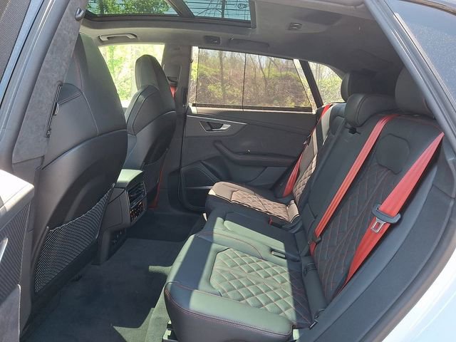 New 2026 Audi SQ8 Prestige AWD/4WD image 6
