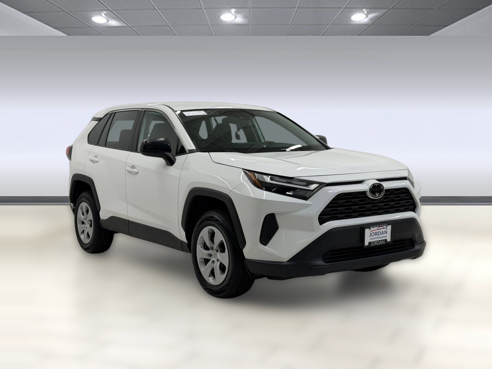 Used 2024 Toyota RAV4 LE AWD/4WD image 6