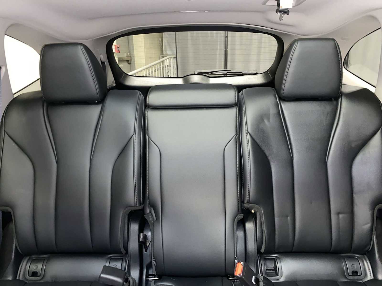 Used 2023 Acura MDX SH-AWD image 22