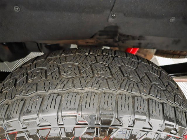 Used 2022 GMC Sierra 1500 AT4 w/ AT4 Premium Package image 94