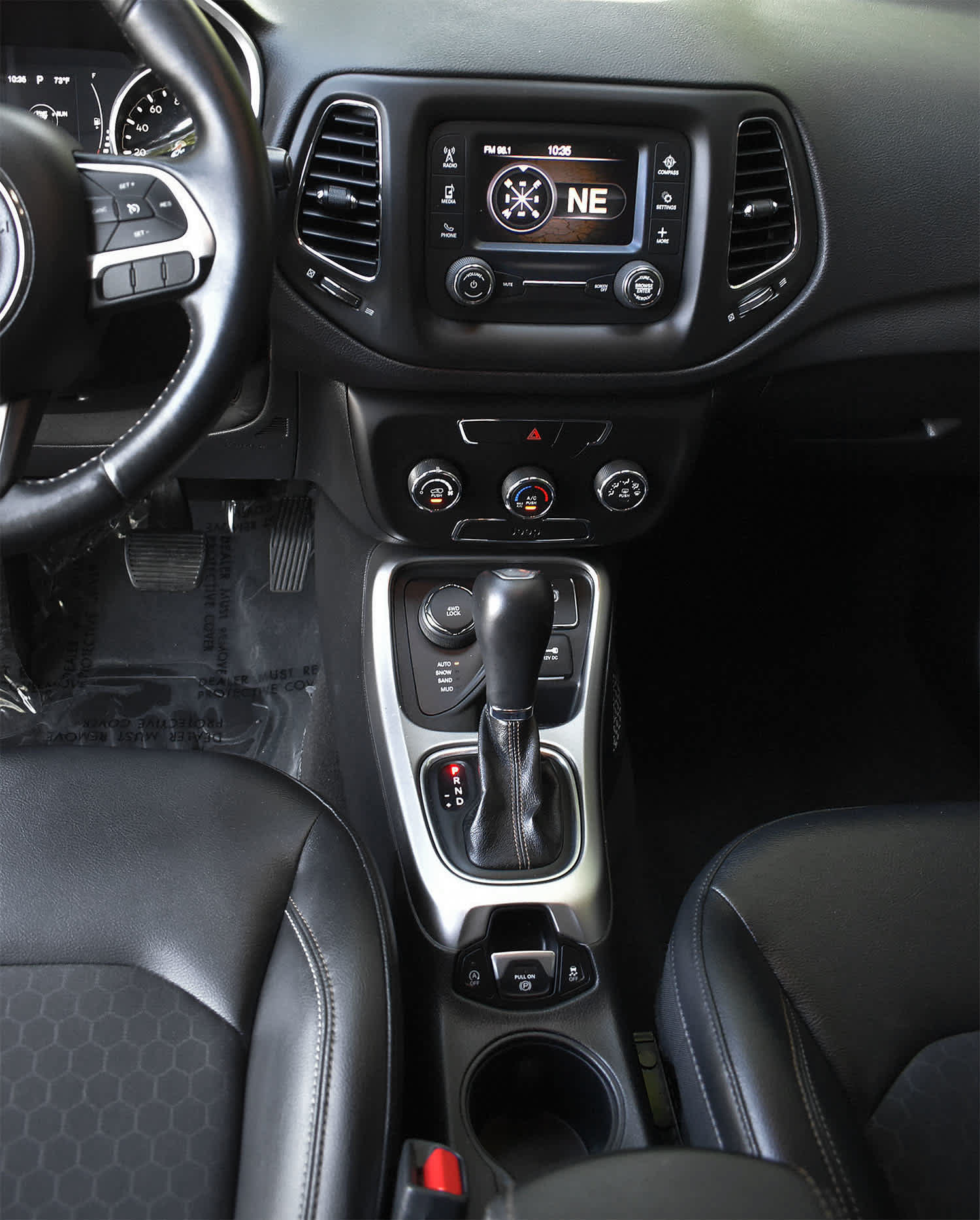 Used 2017 Jeep Compass Latitude AWD/4WD image 14