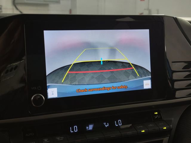 Used 2025 Toyota Camry SE FWD image 18