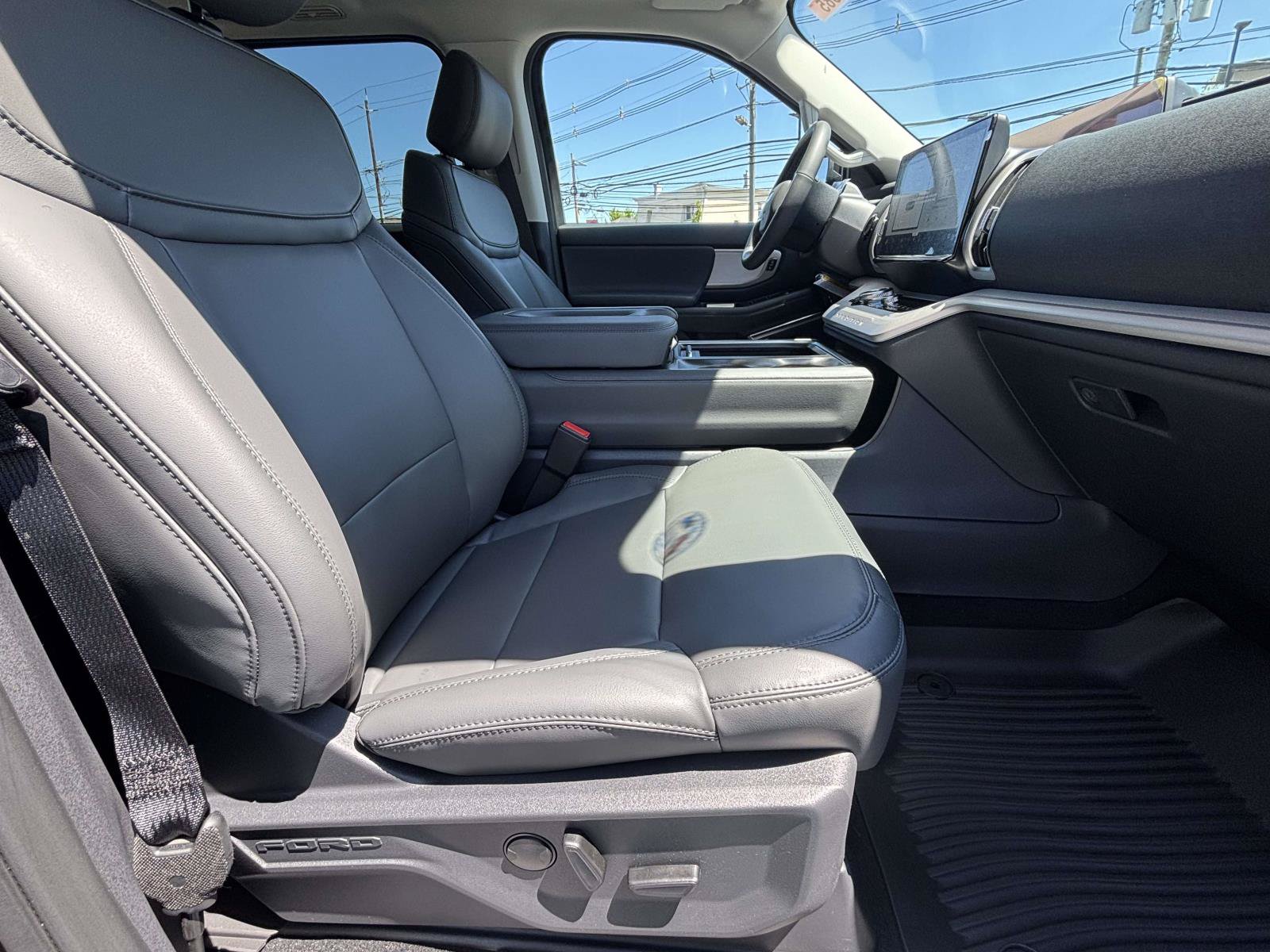 New 2026 Ford Expedition Active AWD/4WD image 28