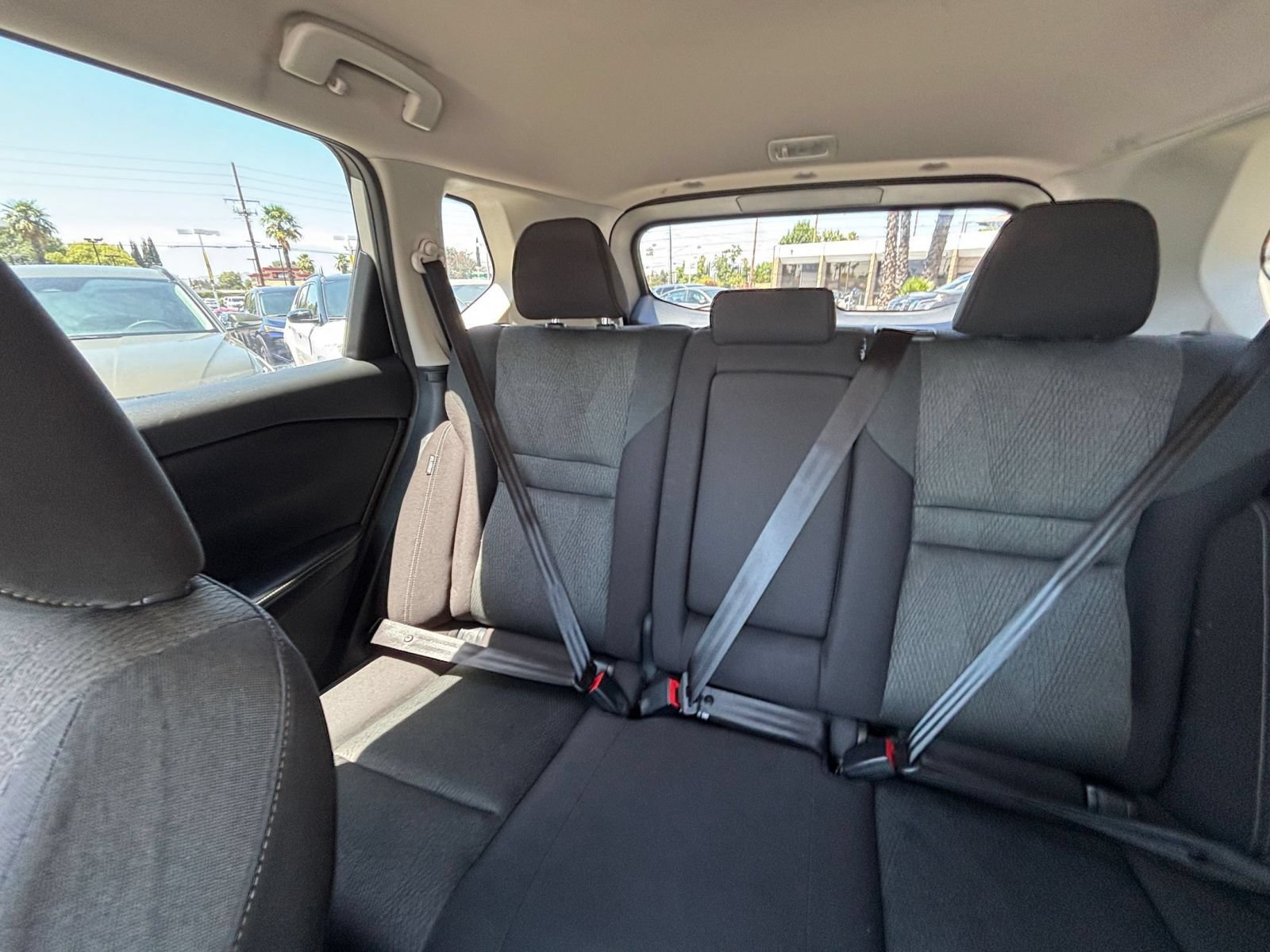 Used 2025 Nissan Rogue SV FWD image 41