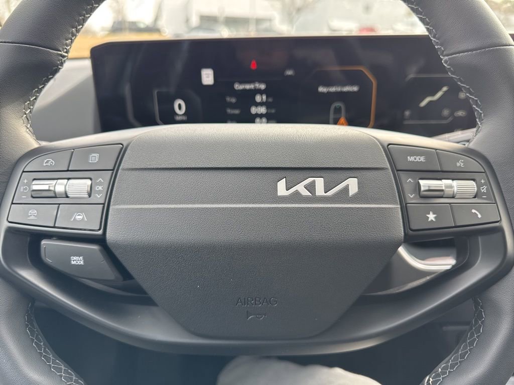 New 2025 Kia K4 EX image 17
