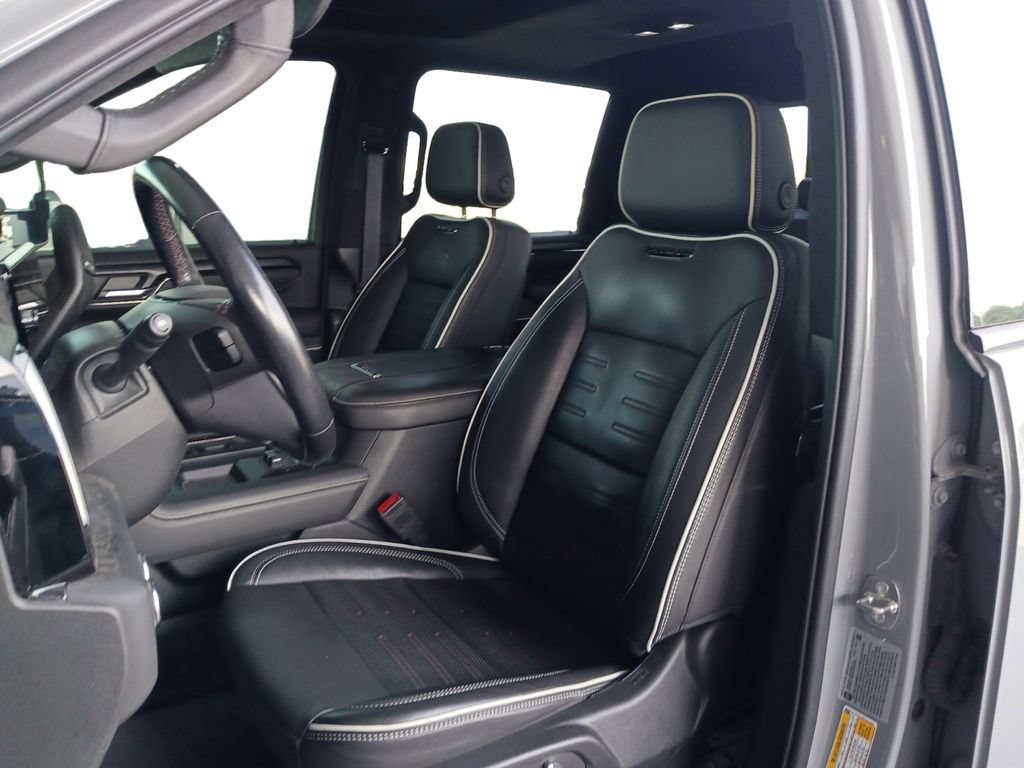 Used 2024 GMC Sierra 2500 AT4X AWD/4WD image 28