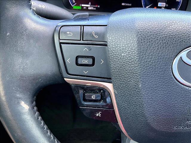 Used 2023 Toyota Crown Platinum image 20