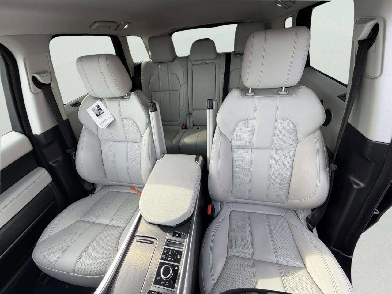 Used 2016 Land Rover Range Rover Sport SE AWD/4WD image 20