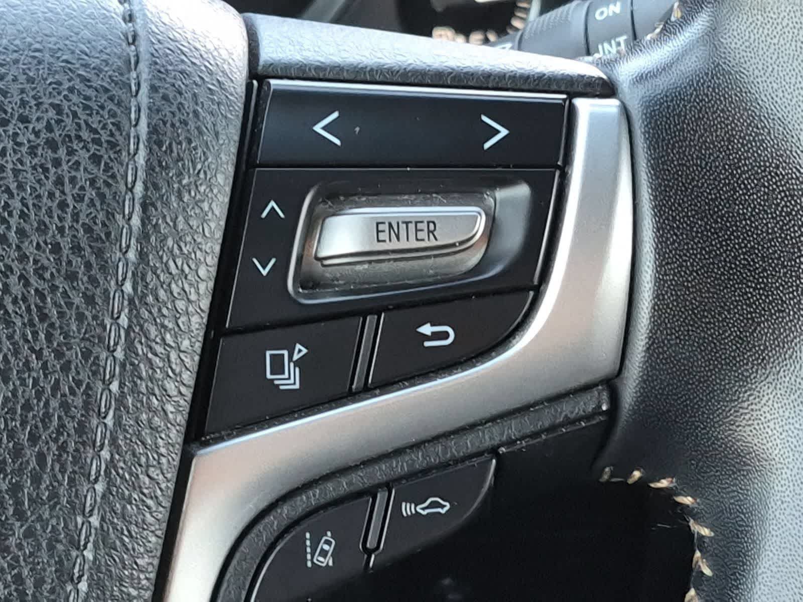 Used 2021 Toyota Land Cruiser Heritage Edition AWD/4WD image 26